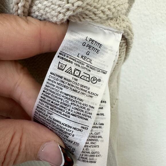 GAP V-Neck Chunky Knit Sweater Women's Petite L in Cream Vintage Collegecore - Picture 5 of 6